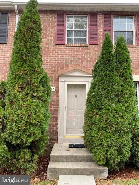 13613 Deerwater Dr #8-B, Germantown, MD 20874