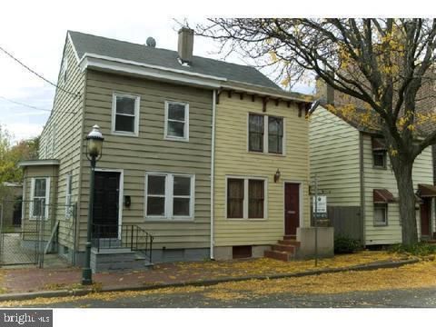 255 Clay St, Trenton, NJ 08611