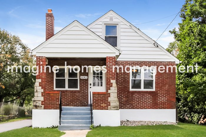 6043 Arnett St, Cincinnati, OH 45243