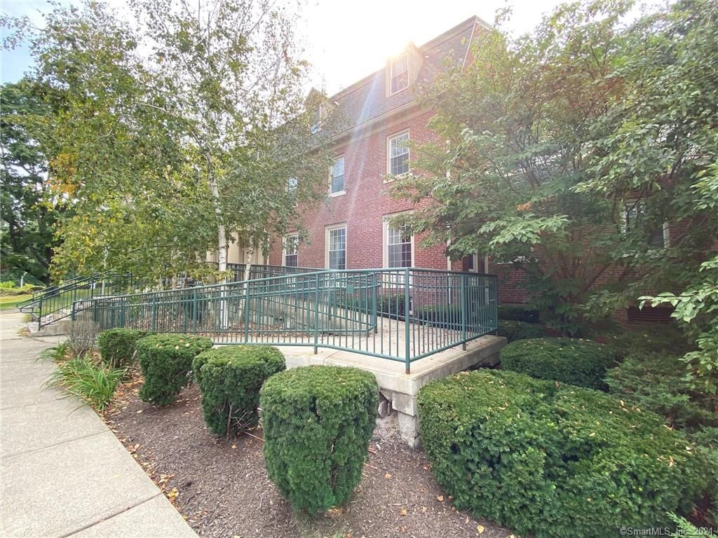 295 Ridge Rd #13, Wethersfield, CT 06109