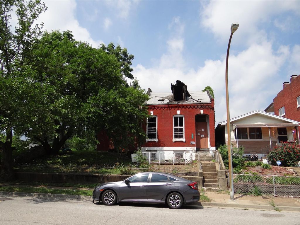 3311 Missouri Ave, Saint Louis, MO 63118