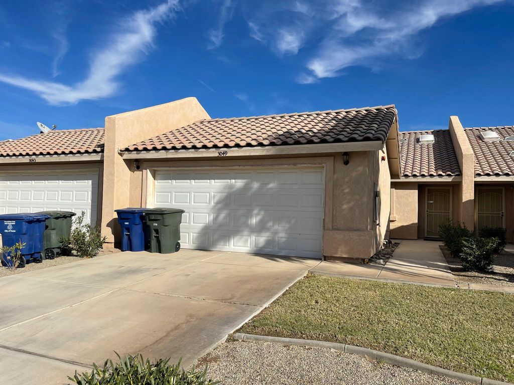 3049 S  Ragen Dr, Yuma, AZ 85365