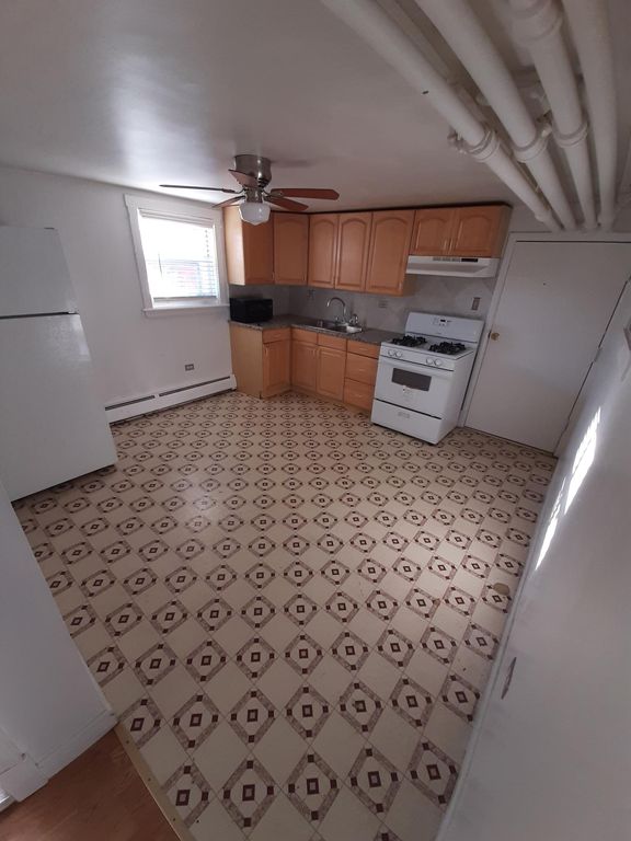 5562 W Edmunds St #GF, Chicago, IL 60630
