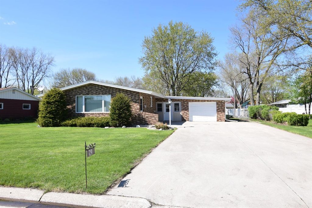 29 Parkview Dr, Eagle Grove, IA 50533 Trulia