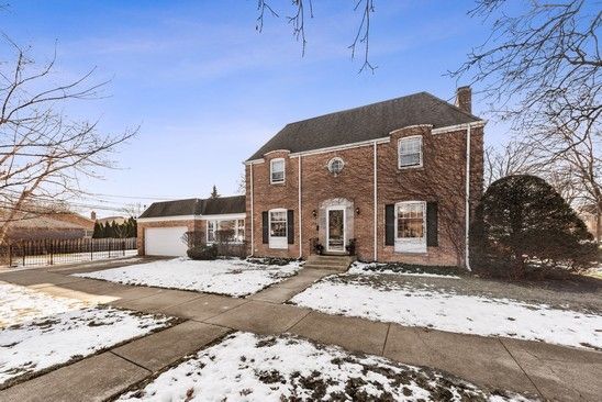 435 N Merrill St, Park Ridge, IL 60068