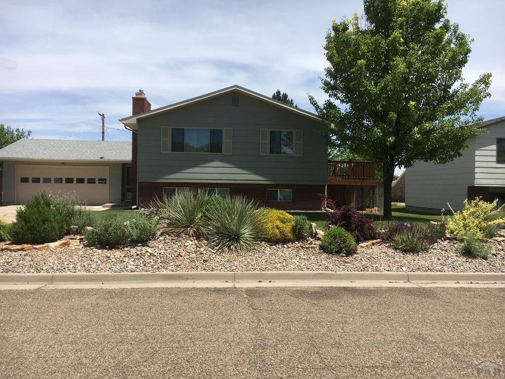2209 Carson Ave, La Junta, CO 81050 Trulia
