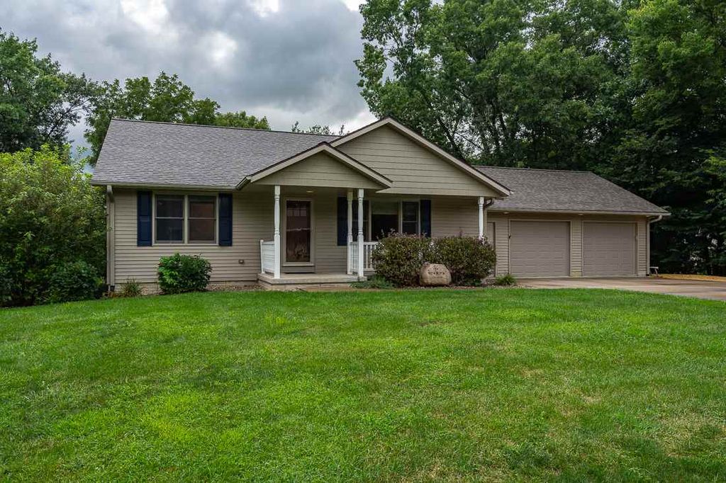 2819 Overlook Ct, Camanche, IA 52730 Trulia