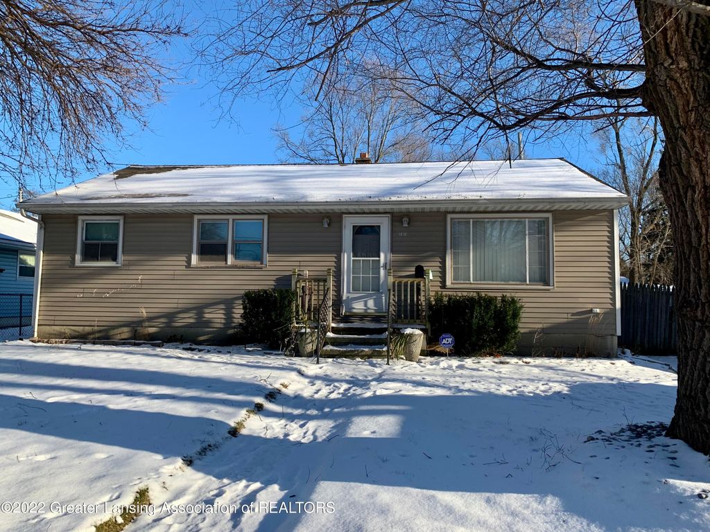 2903 S Washington Ave, Lansing, MI 48910