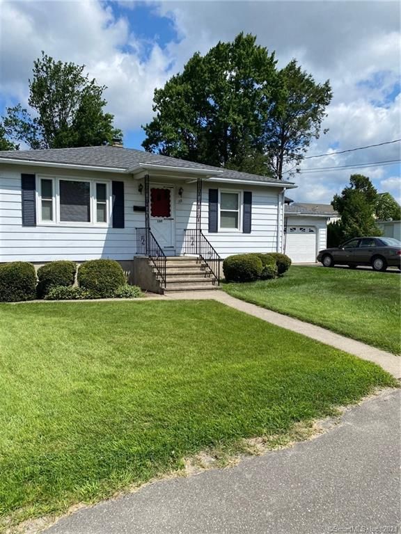 160 Anderson Ave, Waterbury, CT 06708