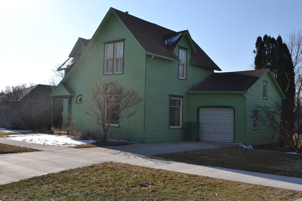 820 Broad St, Story City, IA 50248 Trulia