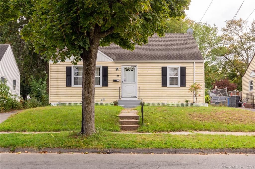 77 Euclid St W, Hartford, CT 06112
