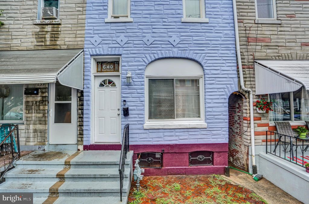 640 N 11th St, Reading, PA 19604