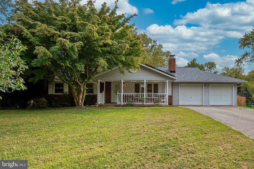 9933 Evergreen Ave, Columbia, MD 21046
