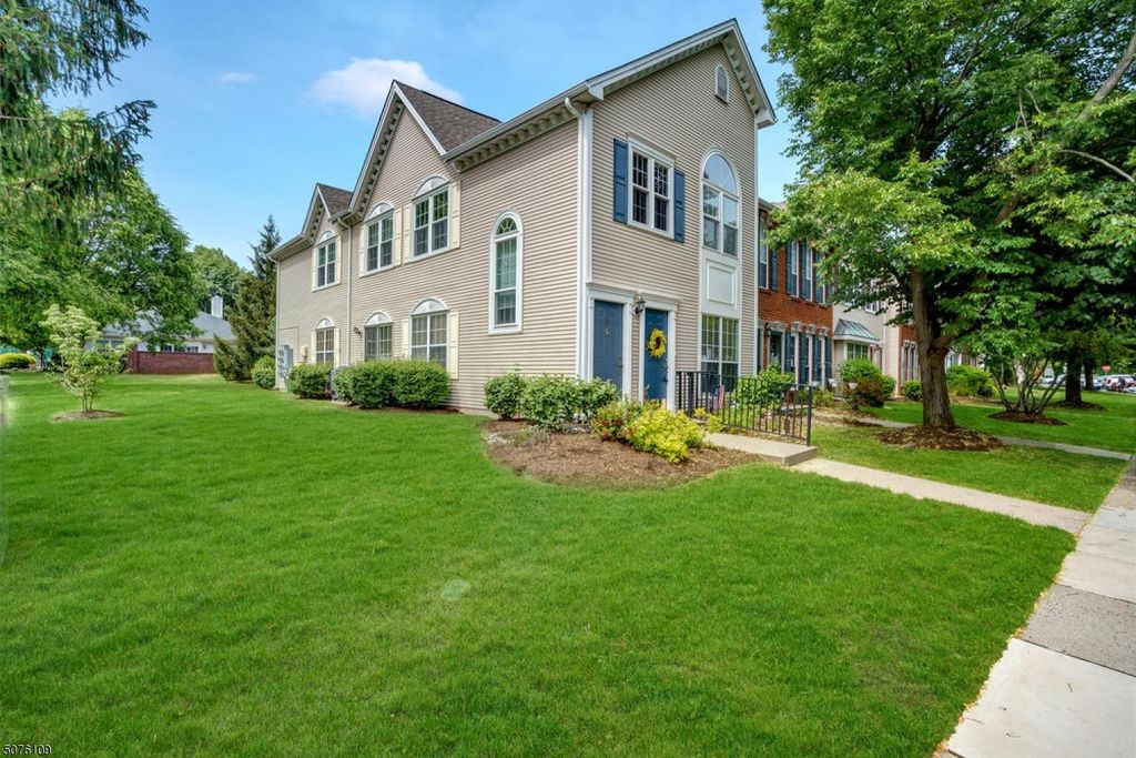 32 Amethyst Way, Franklin Park, NJ 08823 Trulia