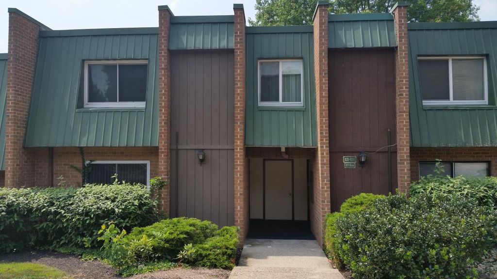 821 Meadowview Ln, Mont Clare, PA 1 Bed, 1 Bath Condo 6 Photos Trulia