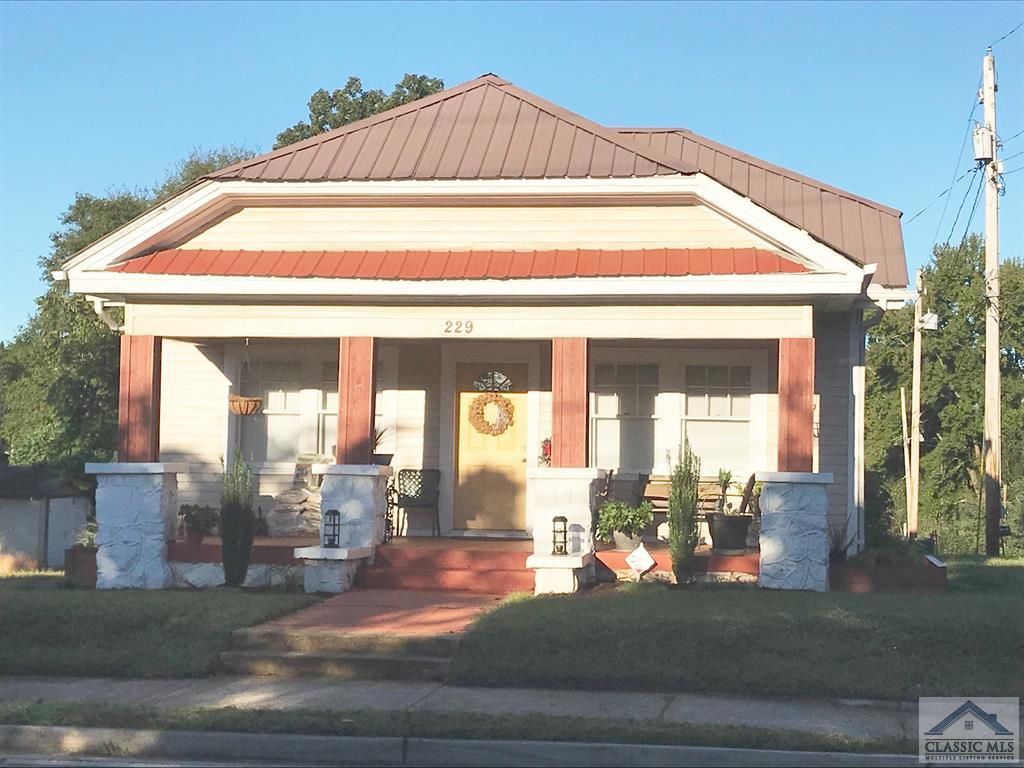 229 Homer Rd, Commerce, GA 30529