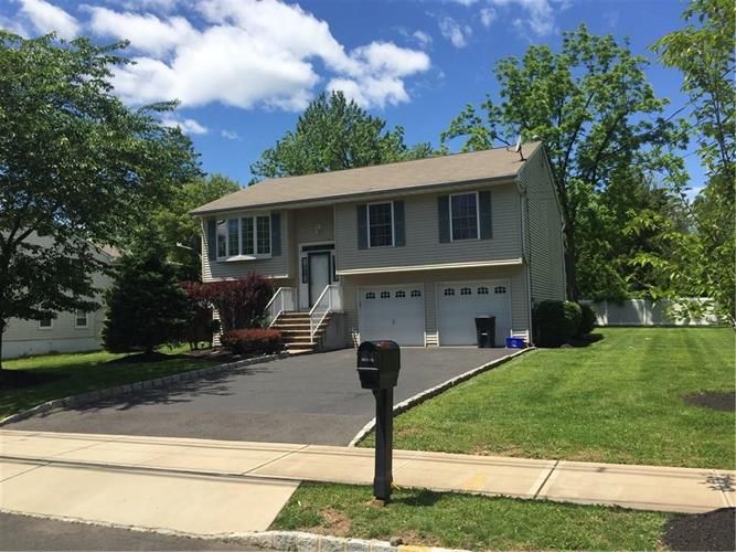 22 School St, Piscataway, NJ 3 Bed, 2 Bath SingleFamily Home 9
