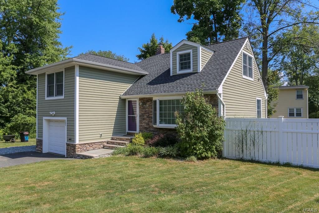 121 Lake Rd, Valley Cottage, NY 10989 Trulia