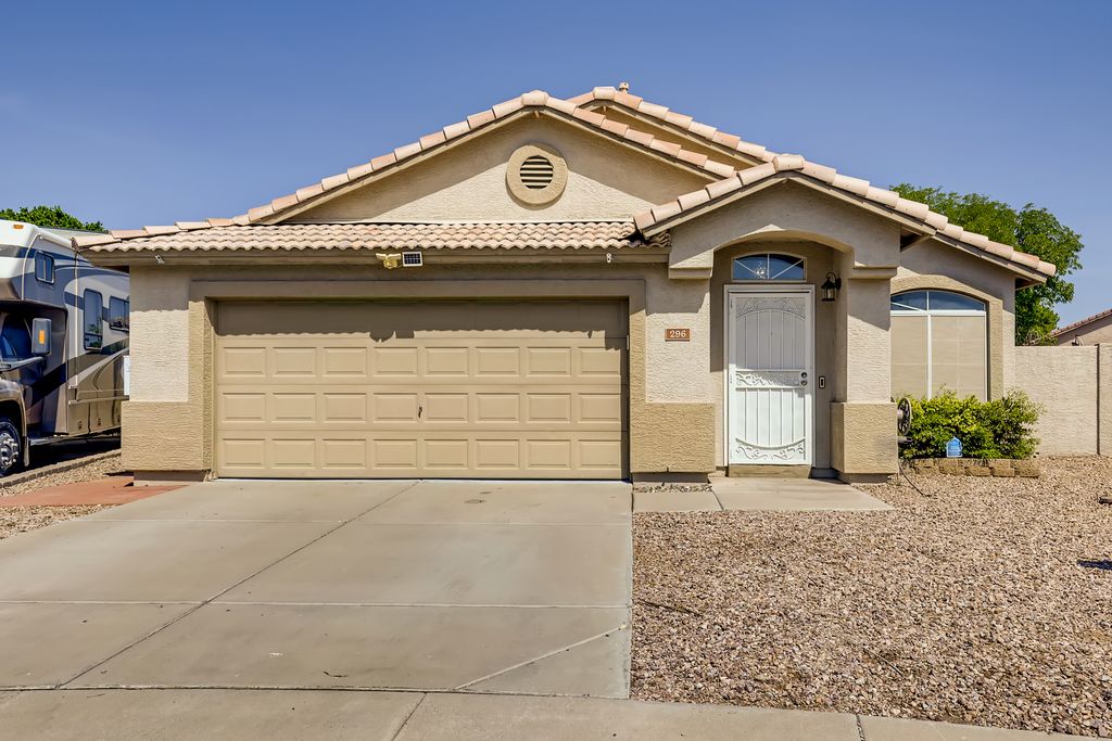 296 N Oxford Ct, Chandler, AZ 85225
