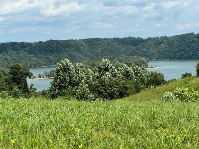 Lot 38 Holly Bend Dr, Byrdstown, TN 38549