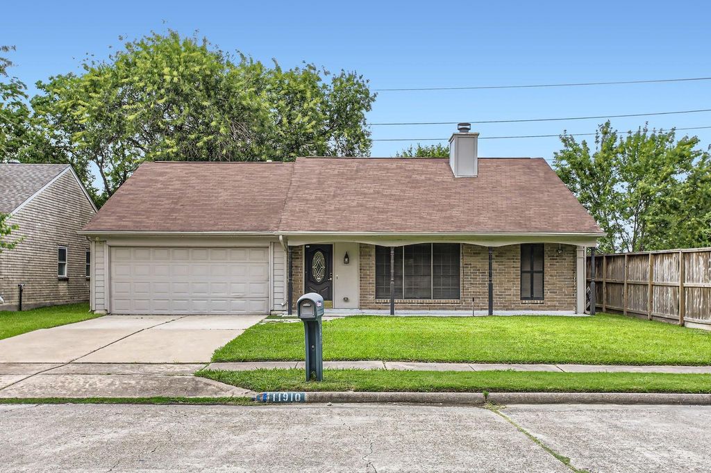 11910 Yearling Dr, Houston, TX 77065