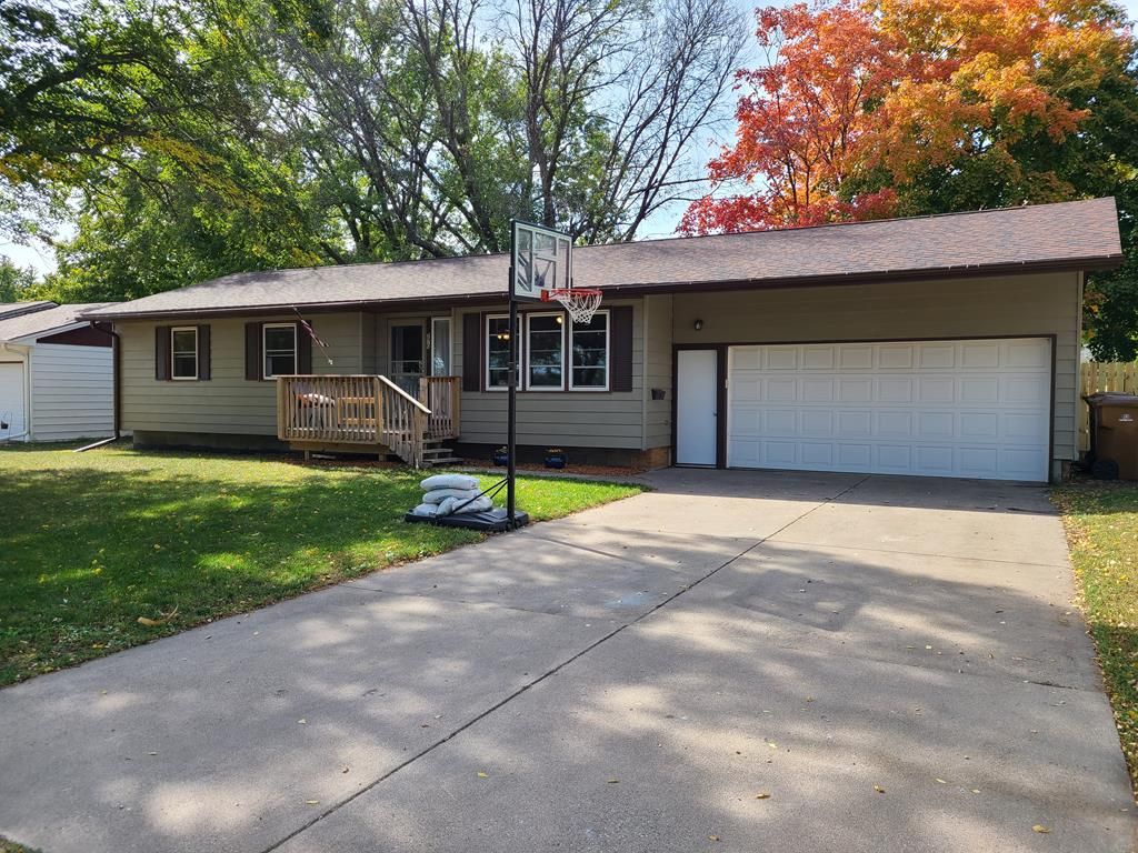 270 N Grant St, Rockwell City, IA 50579 See Est. Value, Schools & More