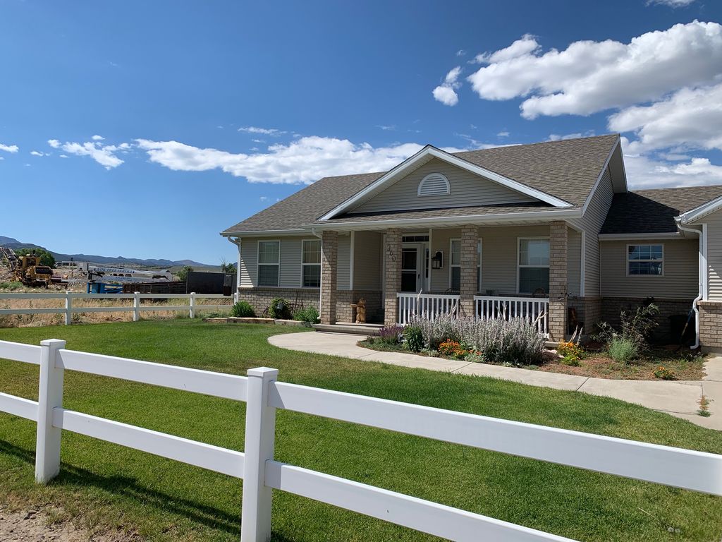 360 S 200 W, Panguitch, UT 84759 Trulia