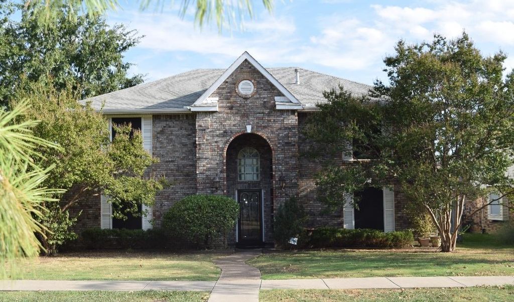3802 Virginia Pine Dr, Carrollton, TX 75007