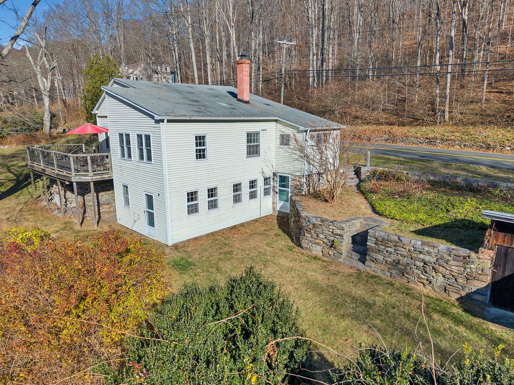 133 Injun Hollow Road, East Hampton, CT 06424