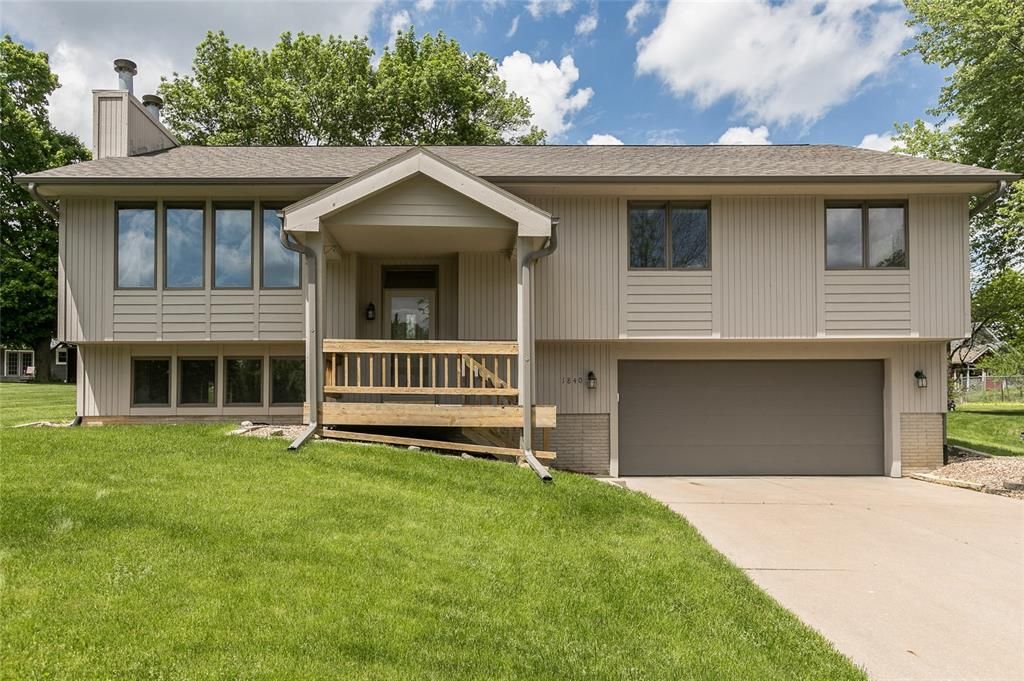 1840 Hidden Hollow Ct NW, Cedar Rapids, IA 52405 Trulia