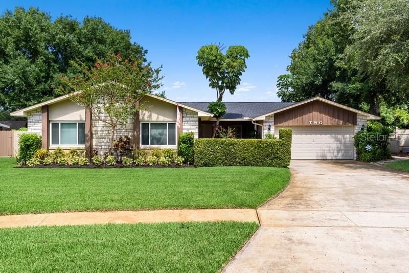2 Cinnamon Dr, Orlando, FL 32825