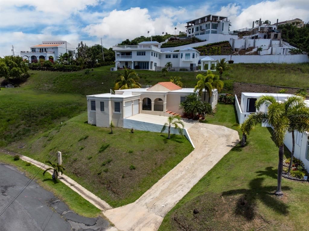 Vistas De Yunque Mar Camino Las Picuas, Rio Grande, PR 00745 MLS