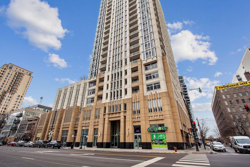 1400 S Michigan Ave #1310, Chicago, IL 60605