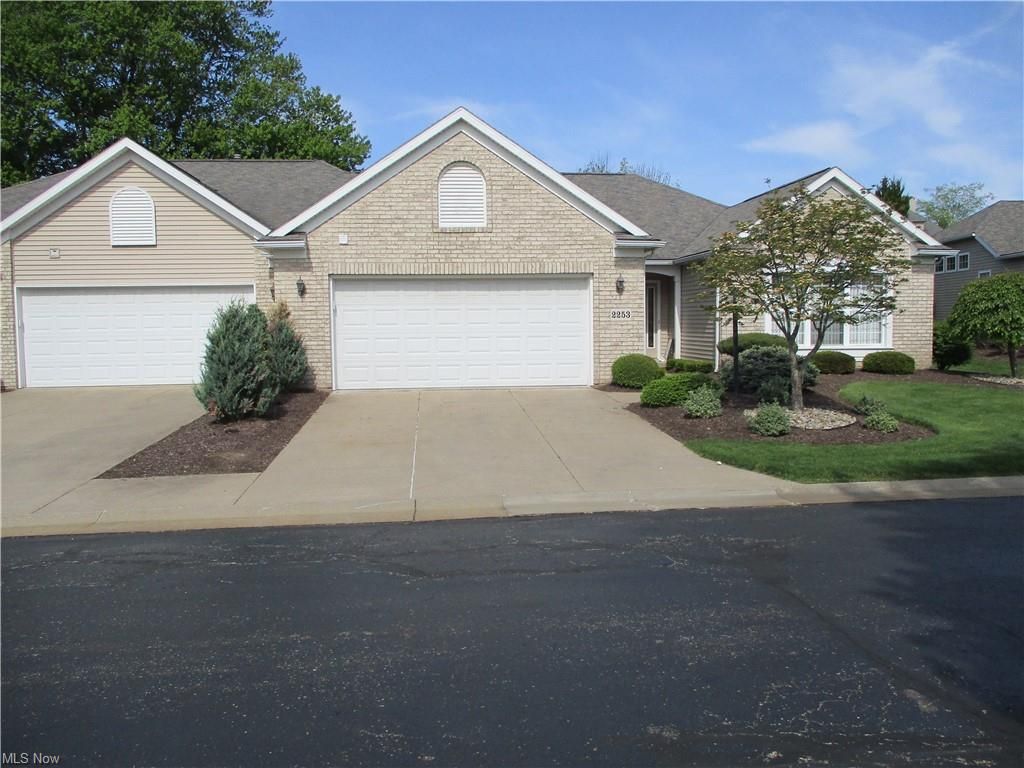 2253 Glenross Dr, Uniontown, OH 44685 2 Bed, 2 Bath SingleFamily Home MLS 4279618 23