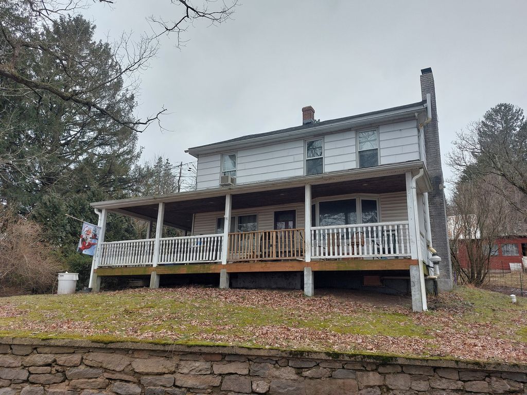210 Hillside Dr, Barnesville, PA 18214 Trulia