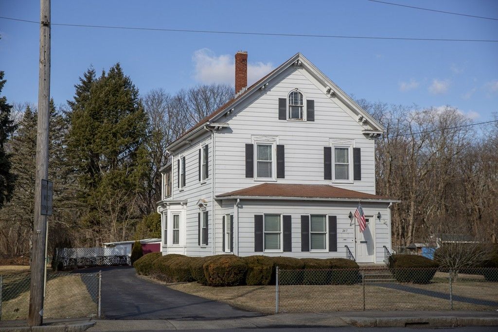 287 Washington St, Peabody, MA 2 Bed, 2 Bath MultiFamily Home 33