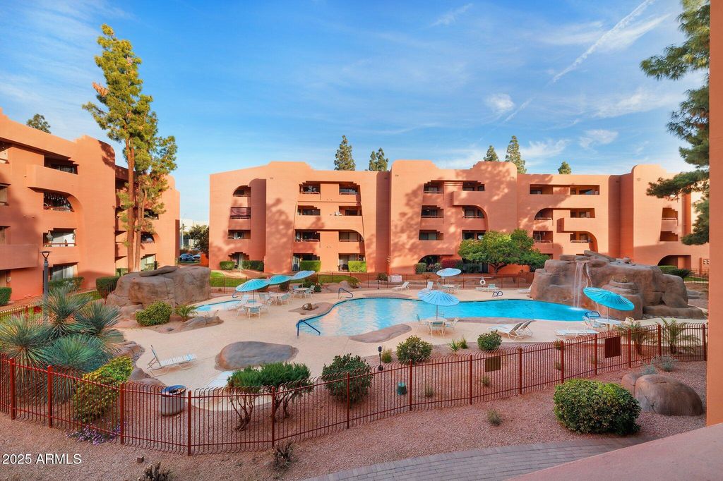 12222 N  Paradise Village Pkwy S #224, Phoenix, AZ 85032