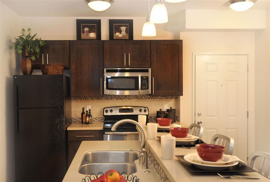 1003 W Main St, Urbana, IL 61801