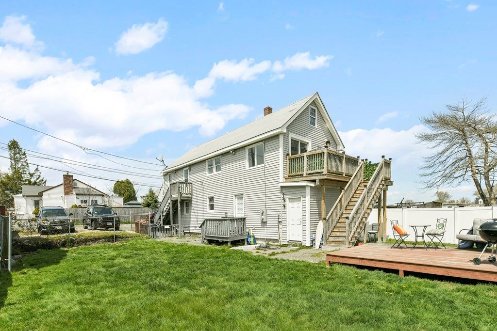 19 Loring Rd, Revere, MA 02151