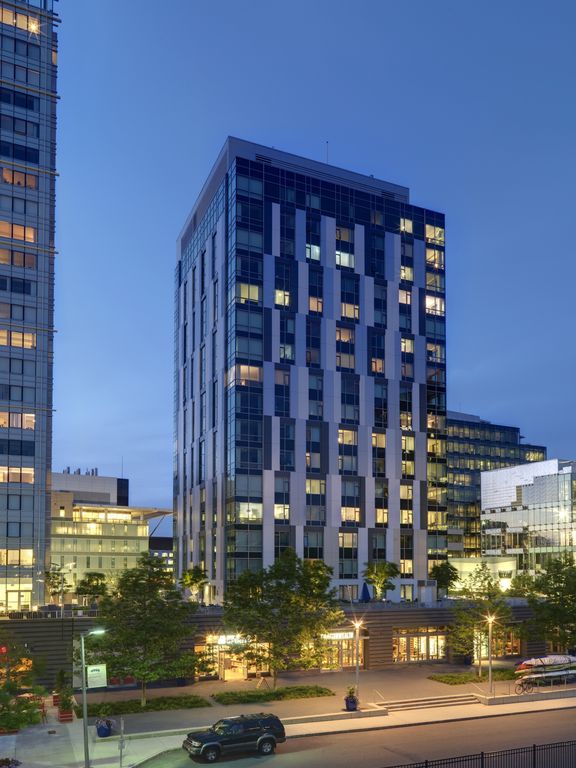 250 Kendall St, Cambridge, MA 02142