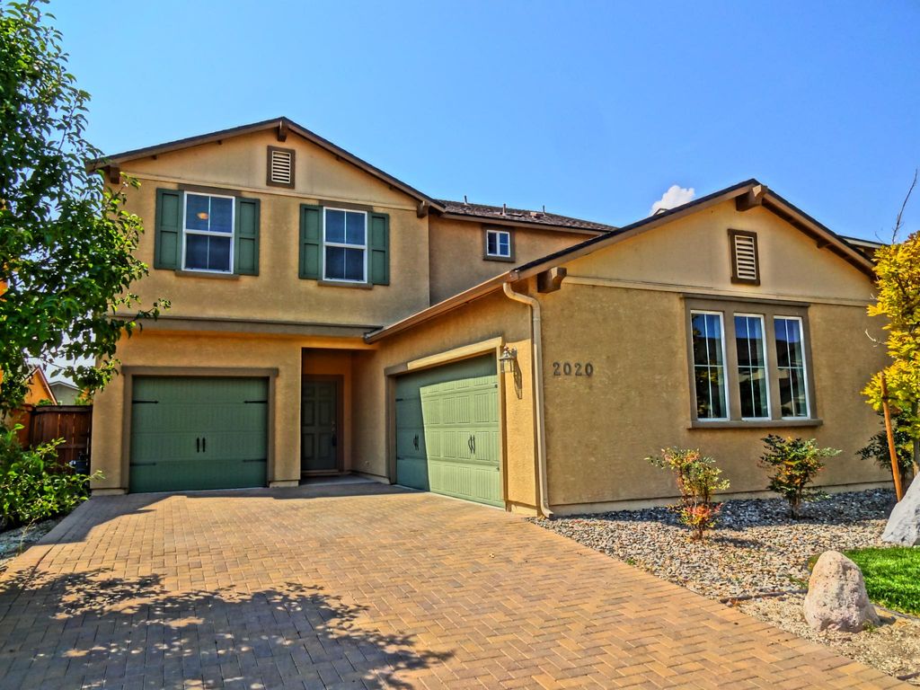 2020 Long Hollow Dr, Reno, NV 89521