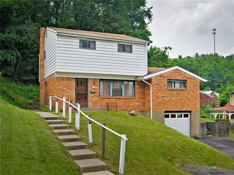 239 Clay Dr, Pittsburgh, PA 15235