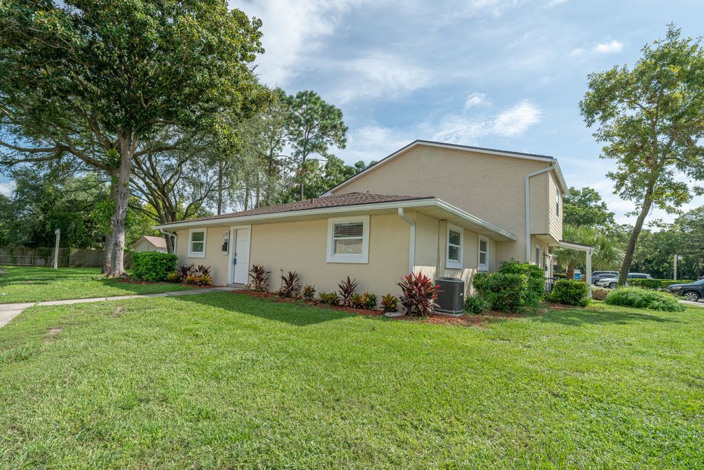 11355 White Bay Ln, Jacksonville, FL 32225