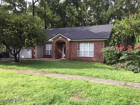8941 Rockpond Meadows Dr, Jacksonville, FL 32221