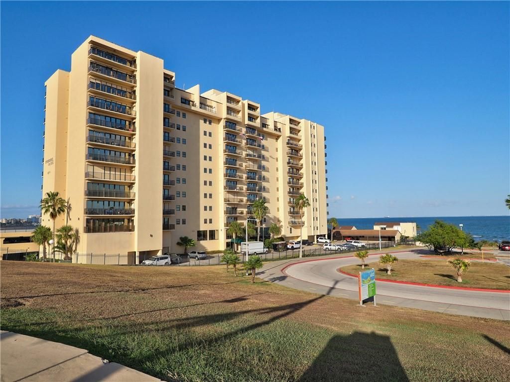 1400 Ocean Dr 303a Corpus Christi Tx 78404 Trulia
