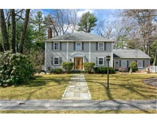 6 Willowby Way, Lynnfield, MA 01940
