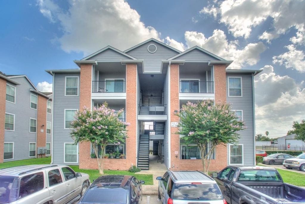 7310 Sherman St, Houston, TX 77011