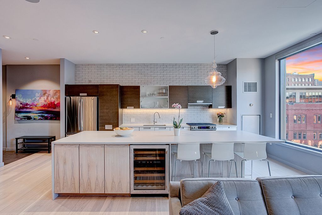 346-354 Congress St #502, Boston, MA 02210