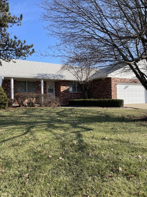 1301 Country Club Dr, Kirksville, MO 63501