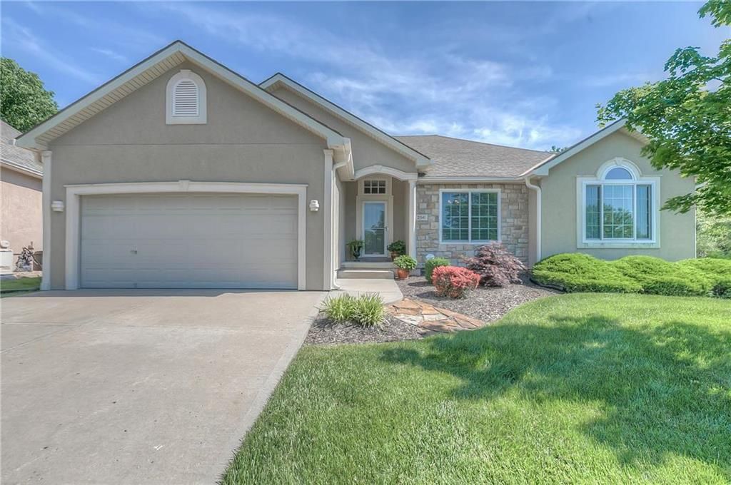 2541 Kensington Pl, Leavenworth, KS 3 Bed, 2 Bath SingleFamily Home